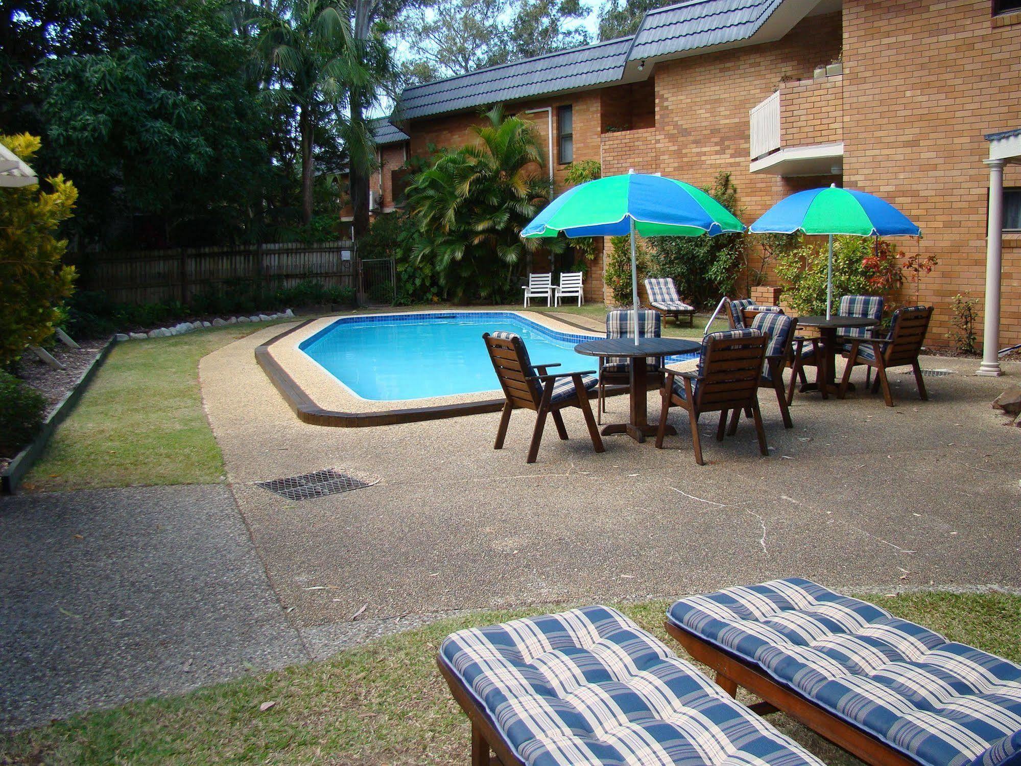 Noosa Yallambee Holiday Apartments Noosaville Exterior photo